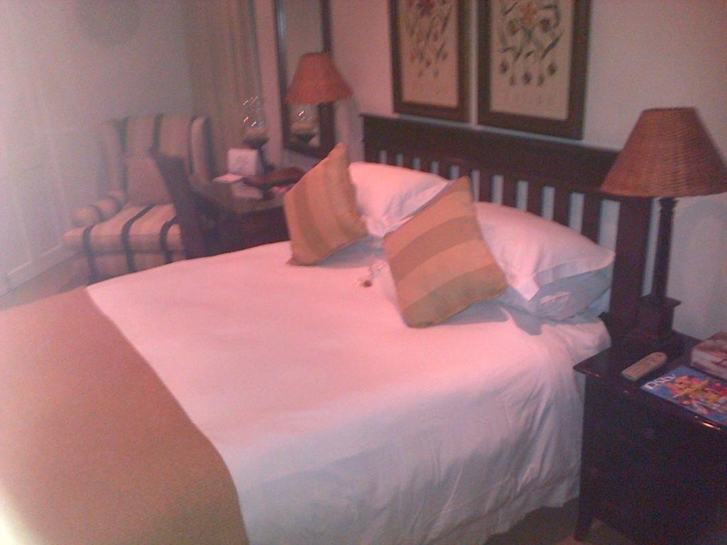 Nautilus Guest House เฮอร์มานุส ภายนอก รูปภาพ