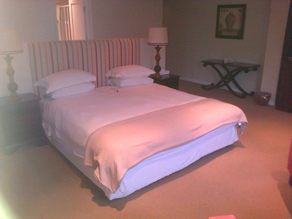 Nautilus Guest House เฮอร์มานุส ห้อง รูปภาพ